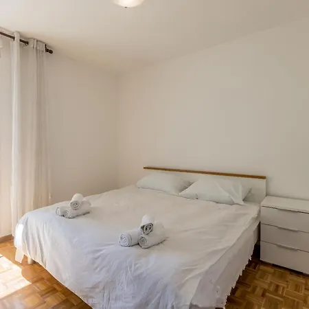 Larus Apartment Split